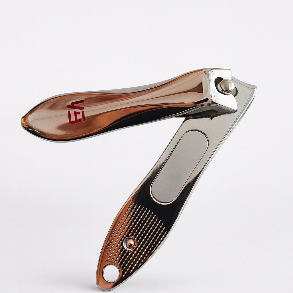 Hi-Quality Nail Clipper V9 on ammas super mart